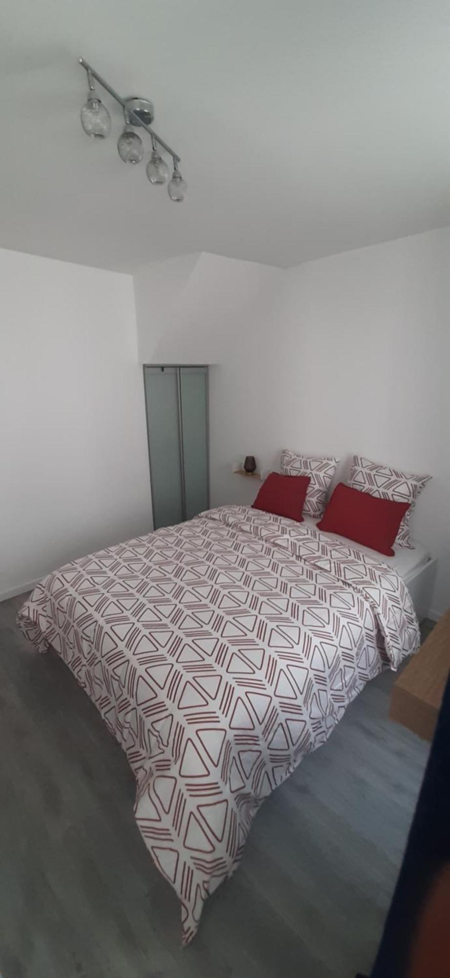 Place Roger Levanneur Apartment *